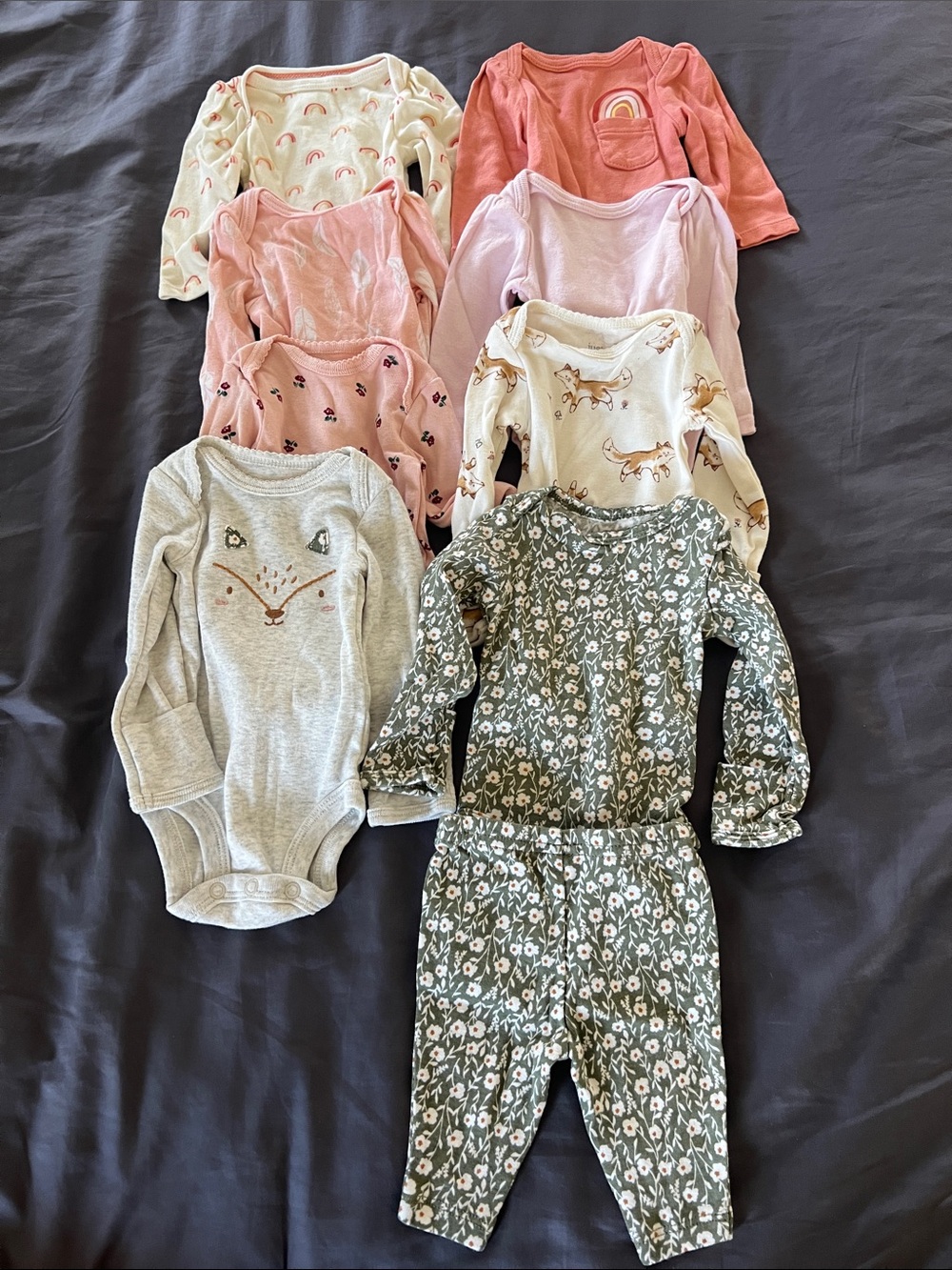 Lot of 8 long sleeve onesies, rainbow, floral, foxes, leaves size newborn